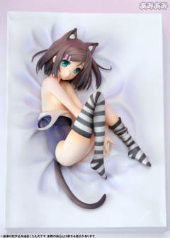 Kantoku Illustration Collection Figure 筒隐月子 -资料图