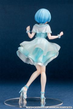蕾姆 礼服版-资料图
