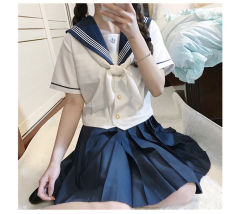 云墨·水手服-资料图