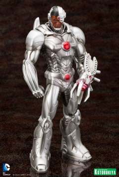 DC Comics New 52 ARTFX+ 赛博格-资料图