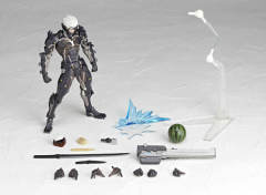 Revoltech 雷电 -资料图