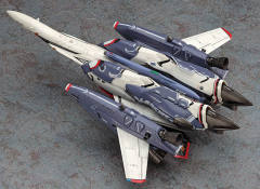 VF-25F 超级弥赛亚女武神(早乙女有人机) VF-25S 弥赛亚女武神(奥兹马·李机)-资料图