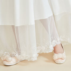 内搭蕾丝花朵-资料图