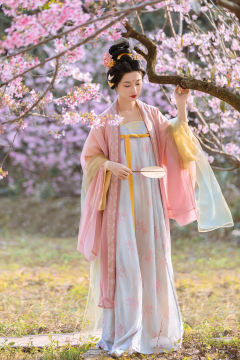 花颜-资料图