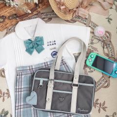爱心子·制服包-资料图