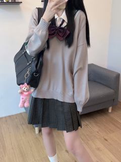 墨绿·格裙-资料图