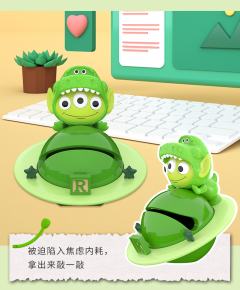 敲敲存钱-资料图