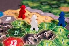 冲向黄金城-资料图