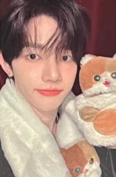 yzy签售1 猫咪ver.