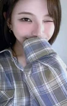 美周卡 雅