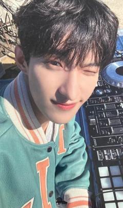 东京环球场限 硕