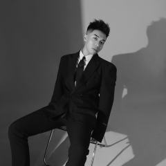苗宸宇