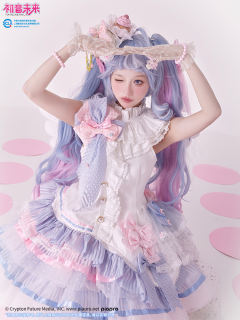 初音未来《Be The One》打歌服 MIKU联名款-资料图