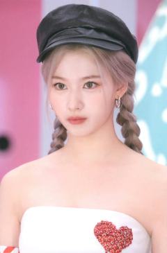 Formula of Love 花絮卡 纱