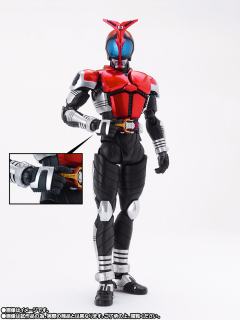 SHF 真骨雕 假面骑士Kabuto 骑士形态 真骨雕制法10周年纪念版-资料图