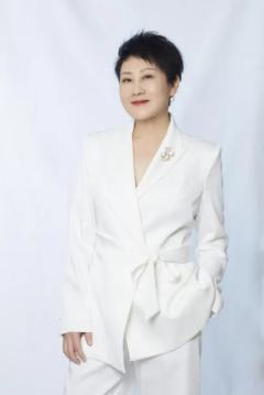 张凯丽