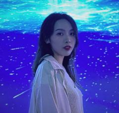 张菁