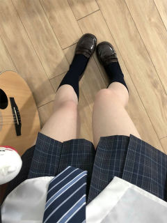 钨·格裙-资料图