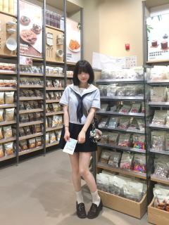 明柯女子·夏服套装-资料图