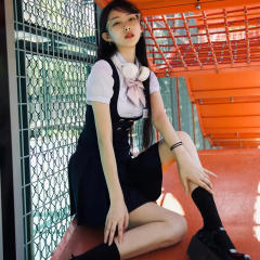 清川女高·背心裙套装-资料图