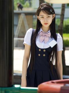 清川女高·背心裙套装-资料图
