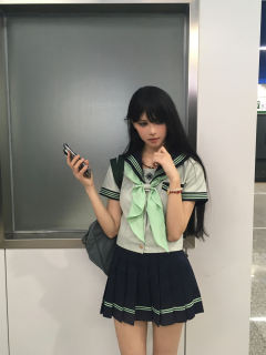 薄荷中·夏服套装-资料图