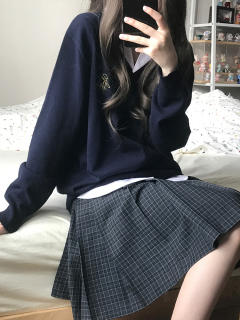 套头刺绣针织衫-资料图