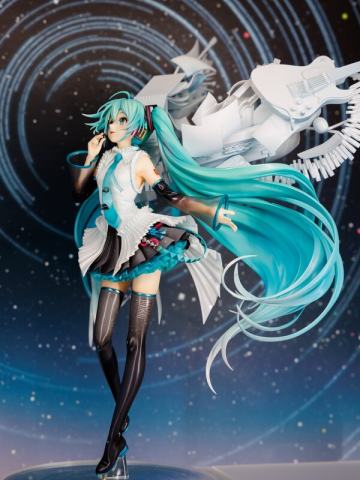 初音未来 16周年纪念款