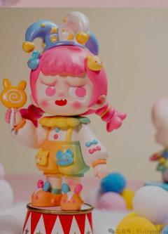 彩虹马戏团小丑-资料图