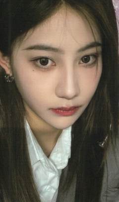 袁一琦《Last Chapter》特别小卡 VER.E