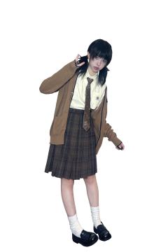 枫·格裙-资料图
