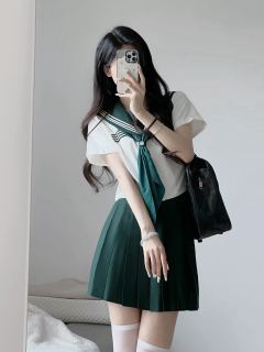 绿三本·水手服套装-资料图