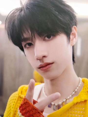 生于火焰 朱 ver.B