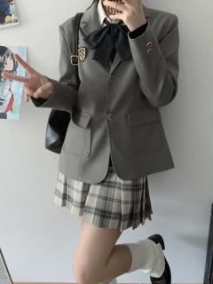 御奈女子·西服-资料图