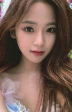 卢天惠 TOP48汇报单自拍小卡ver.B