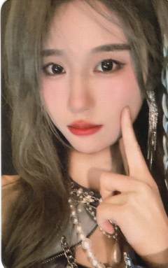 金莹玥 TOP48汇报单自拍小卡ver.A