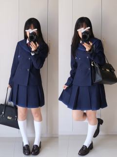 青嘢高校·西服套装-资料图