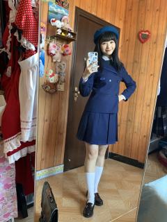 青嘢高校·西服套装-资料图