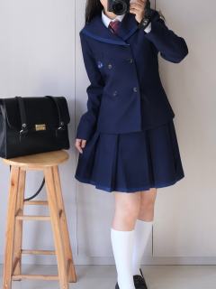 青嘢高校·西服套装-资料图