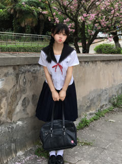 水手领衬衫·夏服套装-资料图