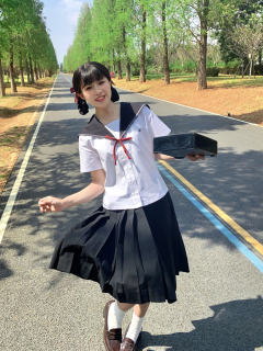 水手领衬衫·夏服套装-资料图