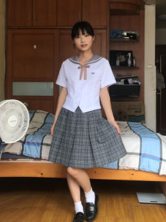 小灰领·夏服-资料图