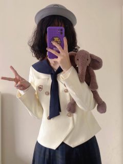 双排扣收腰·西服-资料图