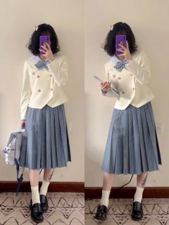 双排扣收腰·西服-资料图