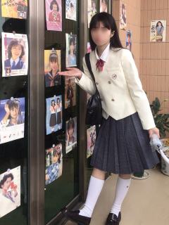 双排扣收腰·西服-资料图