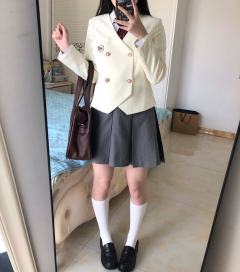 双排扣收腰·西服-资料图