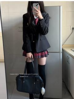 御奈高·西服-资料图