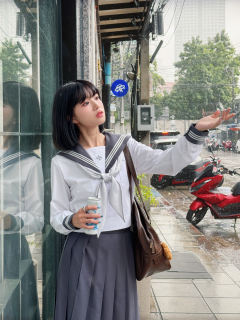 紫灰银·中间服套装-资料图