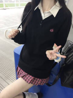 小澈·毛衣-资料图