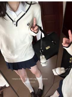 小澈·毛衣-资料图